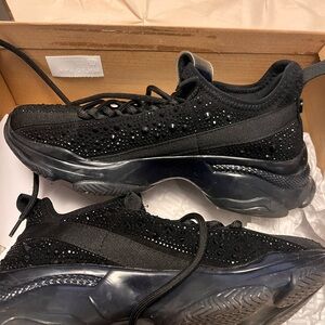 Steve Madden Black Sneakers